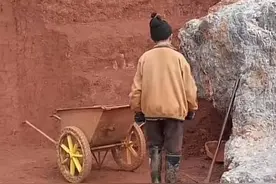 挖山造景30年的湖南老人火了，当事人：已完成80%图片