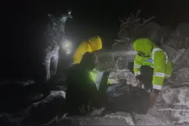 -15℃！2名女子来杭打卡网红点，被困住了……图片