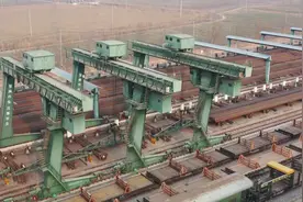 新春走基层丨铁路上的“钢轨镖师”图片