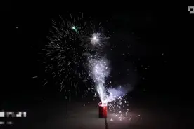 网红烟花加特林翻倍涨价？业内人士分析：浏阳70%厂家没有这条供应链，物以稀为贵图片