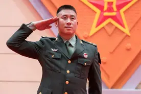 榜样的力量 | 南部战区陆军“四有”“四铁”群英谱（上）图片