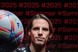 拜仁官宣索默加盟图片