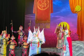 故乡里的中国｜把豫剧唱进直播间图片