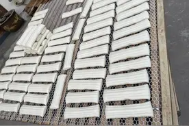 黄仕忠丨吃年糕图片