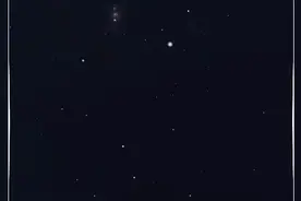 抬头找找看，天上有只“小兔子”图片