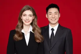 安徽农村小伙迎娶“00后”白俄罗斯模特：没有彩礼，妻子当模特月入十万图片