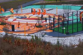 日流量上万人 春节成都这个飞机打卡地火了 | 新春走基层图片