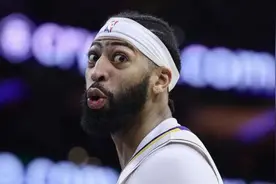 ESPN：戴维斯明日的出场时间将被限制在20-24分钟图片