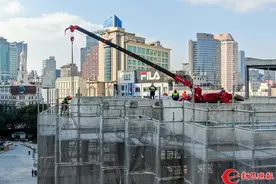 南京东路世纪广场改造更新：用高精度打造“魔力万花筒”｜重大工程春节“不打烊”图片