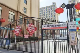 重金激励下的富士康员工：留岗过年，月薪近2万图片