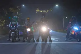 《狂飙》高启强父子飙摩托车，这要是在杭州会怎样？杭州高速交警最新提醒来了图片
