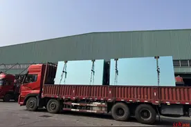 春节假期日产1500吨，成都这个玻璃生产企业全年无休图片