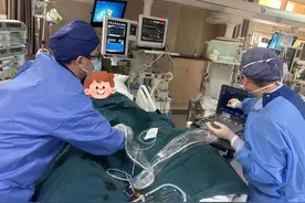 病危通知下了多次，270斤的“00后”鬼门关前走一遭，医生叹息：这样做大错特错图片