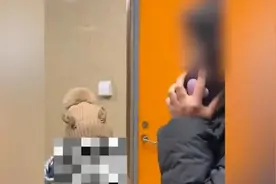 女游客制止6岁男孩上女厕遭其母辱骂：对方举报要求视频下架视频封面