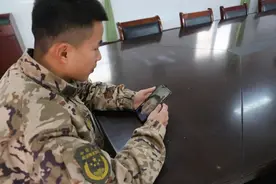 熄灯号丨奶奶，您听……图片