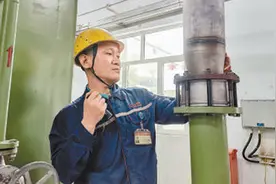 精研技艺 因材施焊图片