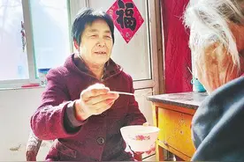 婆婆103岁了！河北好儿媳南巧娥40多年如一日悉心照顾演绎婆媳情深图片