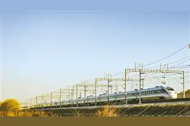 高铁运营月余，运送旅客超过30万人次——银兰之间形成更快捷城市交通圈（新春走基层·特别报道）图片