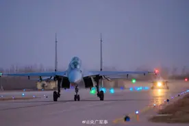 歼16绝美大片来袭，张张皆壁纸图片