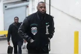 男女通吃的联名，「年度鞋王」提前预定？图片