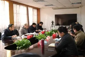 私自占用公共停车位？整改！图片