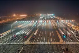 “24小时在线”！夜间高铁是怎么加开的？图片