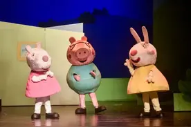 萌娃偶像来潜江了，小猪佩奇舞台剧《完美的下雨天》强势来袭图片