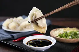 吃饺子蘸醋！不仅好吃，竟还有这种“功效”！图片