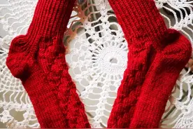 半天就能完成的足下的温暖，手把手教你织袜子，附超详细教程图片