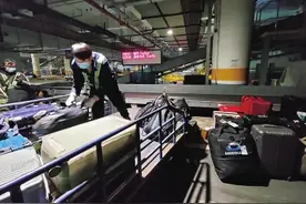 机场行李是如何安检、送达的？记者带你揭秘图片