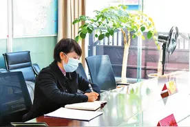 代表委员风采 | 全国政协委员、文山州政协副主席侯桂芬——把老区人民心声带到北京图片