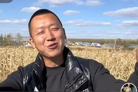 免费给农村老人做饭的年轻人：三年投入超七十万，不怕网友质疑作秀，有老人去世后子女来求视频图片