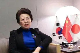 访中日韩合作秘书处秘书长欧渤芊：青年强则亚洲强图片