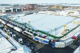 瞭望丨新疆口岸边贸旺图片