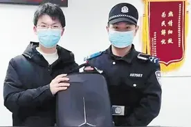 长沙地铁里的“寻包达人” 让大学生、游客从焦心变安心图片