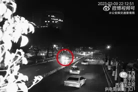 脸不红心不跳！夫妻上演顶包“大戏”，甚至连换鞋的细节都想到了图片