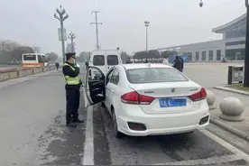 春运期间成都累计查处客运非法营运46起，有效保障旅客出行安全图片