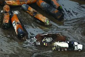 危险化学品泄漏该怎么处理？专家解读图片