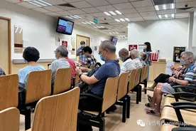 经济不再腾飞，人口老龄化，支出增加，新加坡恐陷入中年危机，担心吃老本图片