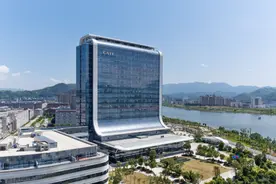 阿维塔或与宁德时代签订“返利”协议，两电池友商：价格战？不战图片