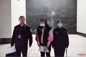 婚礼日上门迎亲新娘“失踪” 警方调查：网恋一年的未婚妻，竟是堂嫂假扮的图片