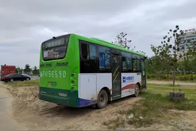 多地出现部分公交线路、公交公司停运，如何破局？专家：可对线路、车辆大小进行调整图片