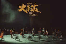当现代舞遇上街舞，创新融合的舞蹈剧场《火车站》启程图片