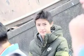 超燃！杭州高三学生写了首歌，听完热血沸腾图片