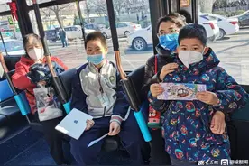 泉城“宝宝巴士”满月了，3条线路客运量累计达3万余人次图片