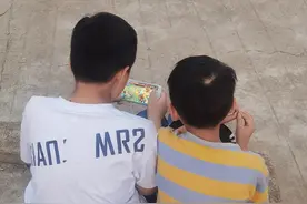 一位乡村教师的“手机攻防战”图片