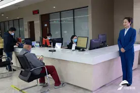 全力推动“公交进厅”！济南历城政务服务上新啦！图片