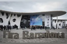 图说｜西班牙巴塞罗那：世界移动通信大会上的“科技范儿”图片