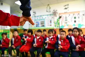 当幼师考虑进厂图片