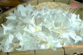 云南人的吃花季到了！医生提醒：这种花极易中毒，最好别吃！图片